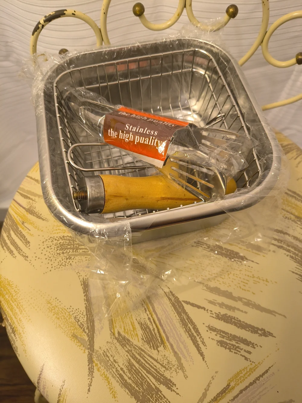 Stainless Steel Frying Basket with Wooden Handle - Silver and Natural Wood